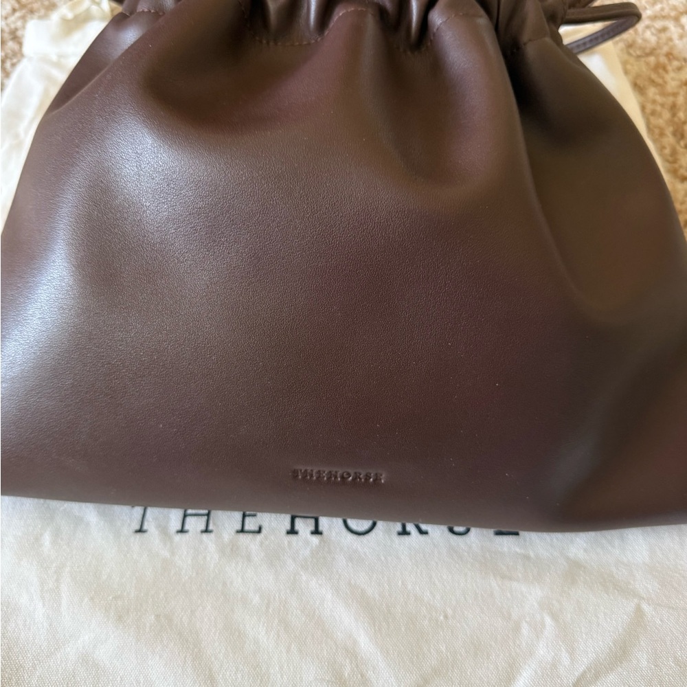 The Horse Fin Shoulder Bag in Coffee - Picture 2 of 5